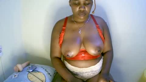 beautifulpeach2 online show from 02-07-25, 04:37