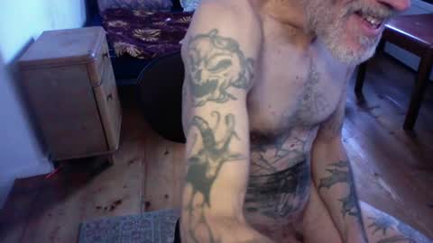 beautifulworld33 online show from 02-18-25, 11:55