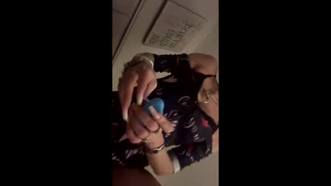 beauty0829 online show from 10-27-25, 07:34