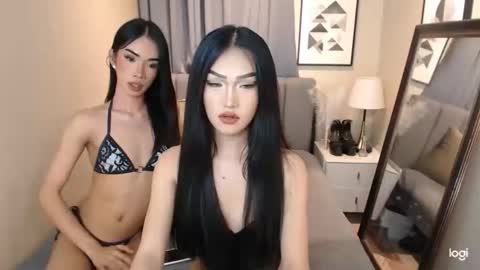 Snapshot of beauty__pearl chatting on 05-02-26, 07:35 PEARL X NIKKI online show from 05-02-26, 07:35