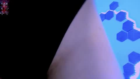 Snapshot of beauty_ginger chatting on 03-10-26, 08:14 beauty_ginger online show from 03-10-26, 08:14