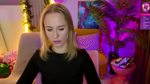 beauty Sasha online show from 12-15-25, 02:21