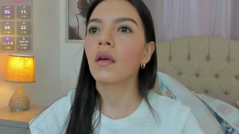 Ariana Reyes online show from 04-20-26, 12:41