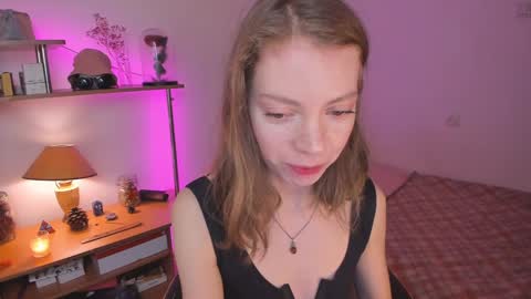 Snapshot of beautyeliise chatting on 01-13-25, 09:08 Eliise online show from 01-13-25, 09:08