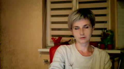 Snapshot of beautyksenia chatting on 06-08-26, 07:14 BeautyKsenia online show from 06-08-26, 07:14