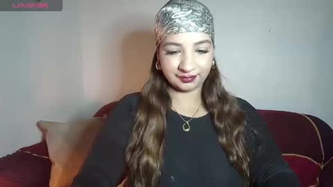 beautymoon26 online show from 04-25-26, 10:18