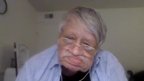 Snapshot of beautytomyeyes chatting on 10-30-25, 12:56 beautytomyeyes online show from 10-30-25, 12:56