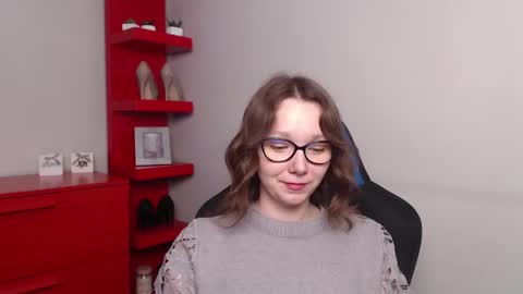 Zoe online show from 01-16-25, 06:25