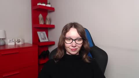 Zoe online show from 02-10-25, 10:53