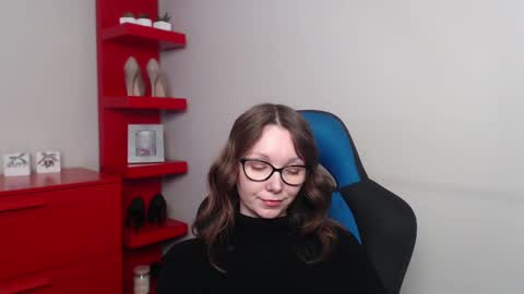 Zoe online show from 02-18-25, 10:38