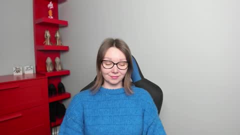 Zoe online show from 02-16-26, 07:26