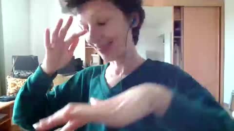 Snapshot of bebacksooon chatting on 05-11-26, 02:56 Raluca online show from 05-11-26, 02:56