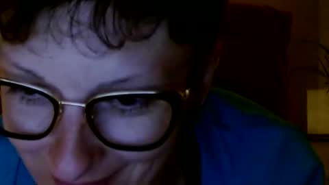 Snapshot of bebacksooon chatting on 06-01-26, 07:15 Raluca online show from 06-01-26, 07:15