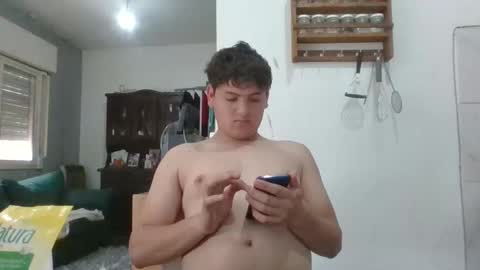 Snapshot of bebote0020 chatting on 10-06-25, 06:27 bebote0020 online show from 10-06-25, 06:27