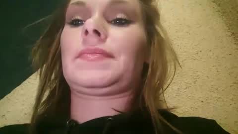 BECKY BOO  online show from 04-21-26, 02:51