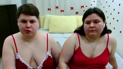 BeckyAndEllen online show from 10-22-25, 07:13