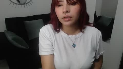 Snapshot of beckysexyhot69 chatting on 07-10-26, 05:37 beckysexyhot69 online show from 07-10-26, 05:37