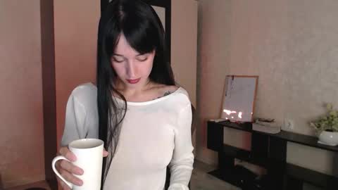 Violet online show from 10-08-25, 02:09