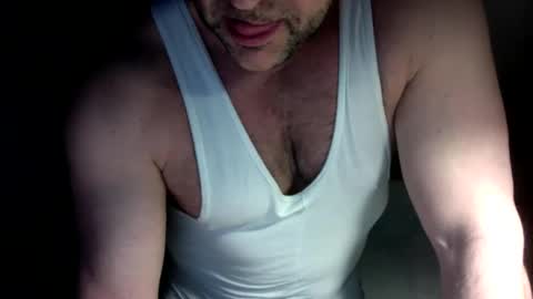 Snapshot of beefynbc2 chatting on 02-17-25, 05:04 Beefy online show from 02-17-25, 05:04