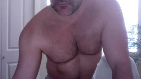 Snapshot of beefynbc2 chatting on 03-12-25, 05:49 Beefy online show from 03-12-25, 05:49