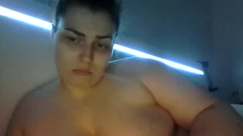 Snapshot of beeinmedeep chatting on 12-17-24, 12:22 beeinmedeep online show from 12-17-24, 12:22