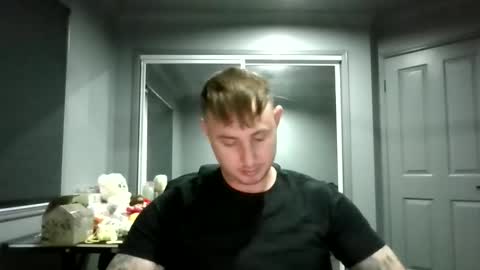 beelzebubxo online show from 11-10-25, 01:15