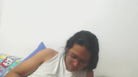 Snapshot of beentage chatting on 12-02-25, 11:00 Alex online show from 12-02-25, 11:00