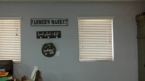 Snapshot of beginnersluck111 chatting on 10-12-25, 05:01 Beginners Luck online show from 10-12-25, 05:01