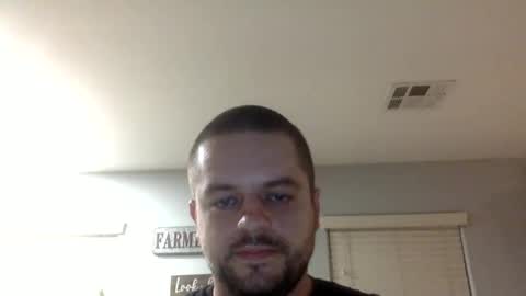 Snapshot of beginnersluck111 chatting on 10-22-25, 04:02 Beginners Luck online show from 10-22-25, 04:02