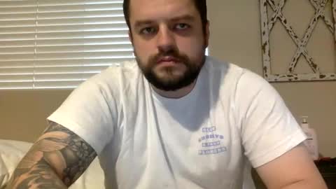 Snapshot of beginnersluck111 chatting on 11-26-25, 11:39 Beginners Luck online show from 11-26-25, 11:39