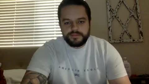 Snapshot of beginnersluck111 chatting on 12-04-25, 03:32 Beginners Luck online show from 12-04-25, 03:32