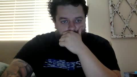 Snapshot of beginnersluck111 chatting on 04-10-26, 04:01 Beginners Luck online show from 04-10-26, 04:01