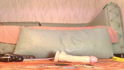 Begonia online show from 02-25-25, 09:20