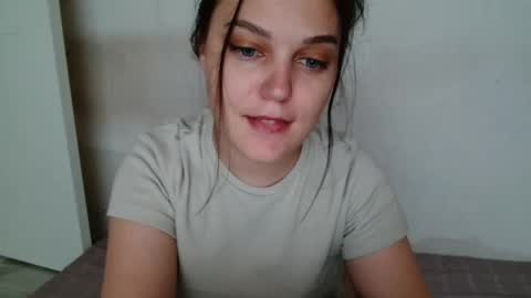 Snapshot of behappy4self chatting on 05-20-26, 05:02 fuckharddadyback online show from 05-20-26, 05:02