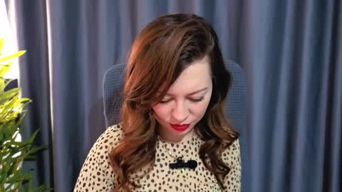 Nina online show from 02-05-26, 06:51