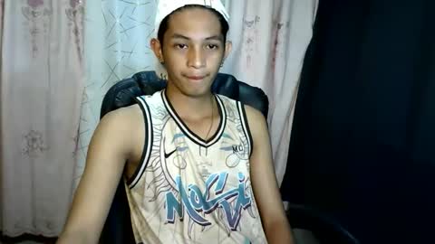 Snapshot of bejjs_08 chatting on 03-18-26, 12:52 brandonjames online show from 03-18-26, 12:52