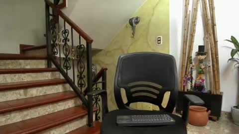 Snapshot of belamiramil chatting on 12-03-24, 11:46 independent model online show from 12-03-24, 11:46