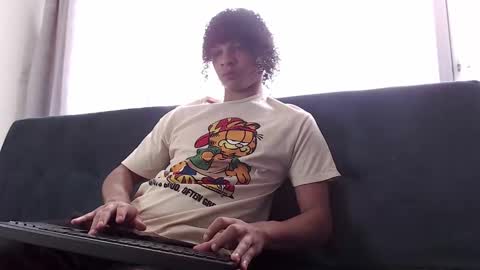 Snapshot of belamiramil chatting on 01-29-25, 07:11 independent model online show from 01-29-25, 07:11