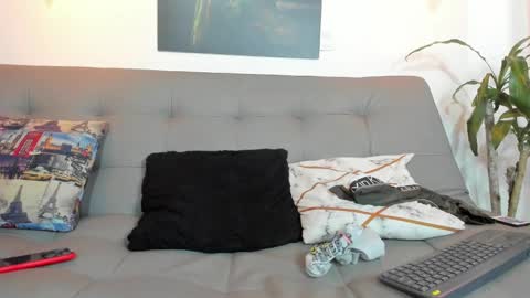 Snapshot of belamiramil chatting on 03-10-25, 10:55 independent model online show from 03-10-25, 10:55