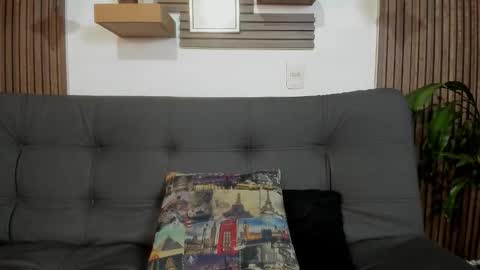 Snapshot of belamiramil chatting on 10-19-25, 12:00 independent model online show from 10-19-25, 12:00