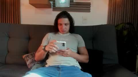 Snapshot of belamiramil chatting on 10-19-25, 09:48 independent model online show from 10-19-25, 09:48