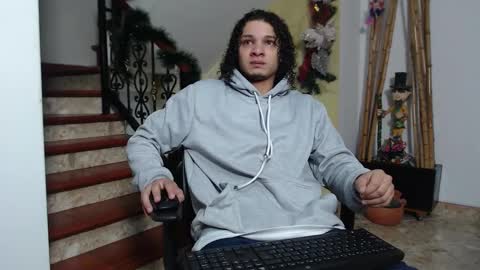 Snapshot of belamiramil chatting on 12-16-25, 05:23 independent model online show from 12-16-25, 05:23