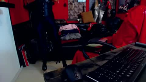 BelatrixDomme online show from 07-10-26, 08:07