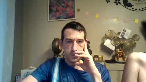 Snapshot of belgianboy33 chatting on 01-05-25, 08:11 Dreamcock online show from 01-05-25, 08:11