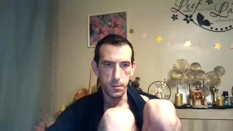 Snapshot of belgianboy33 chatting on 09-13-25, 03:28 Dreamcock online show from 09-13-25, 03:28