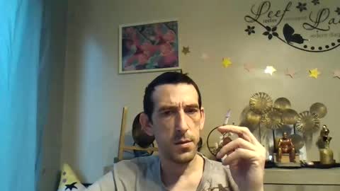 Snapshot of belgianboy33 chatting on 10-10-25, 06:45 Dreamcock online show from 10-10-25, 06:45
