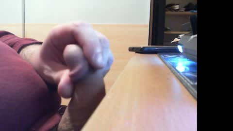 Snapshot of belgianfatcock chatting on 12-18-24, 06:35 belgianfatcock online show from 12-18-24, 06:35