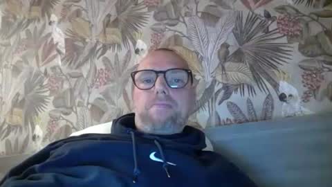 belgianordenary online show from 12-16-24, 06:16