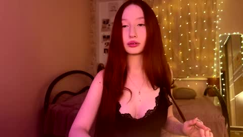 Stella online show from 03-09-26, 04:11