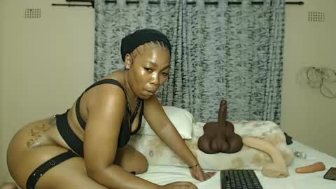 Snapshot of belindaxxxx chatting on 02-19-26, 06:42 belindaxxxx online show from 02-19-26, 06:42